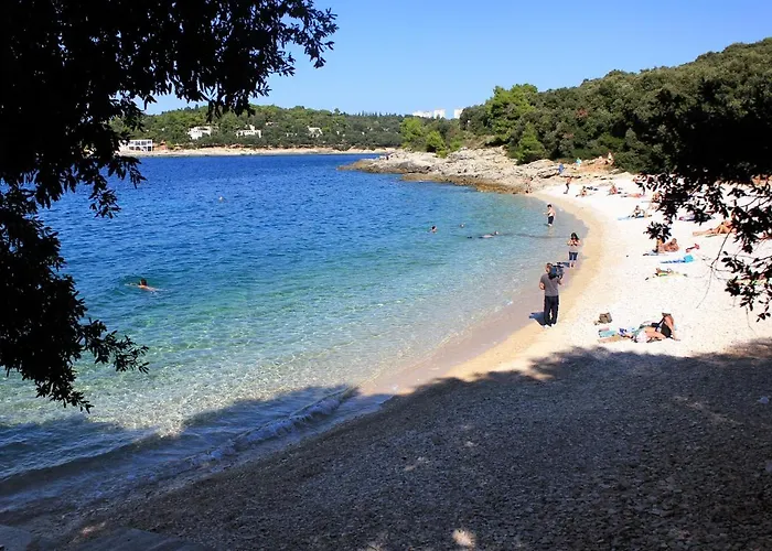 Apartmán With A Parking Space - 7340 Pula