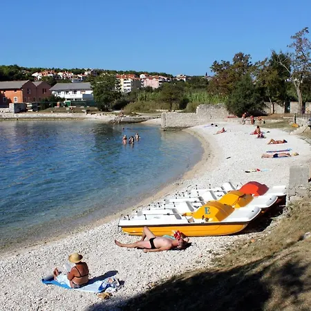 شقة With A Parking Space - 7340 بولا