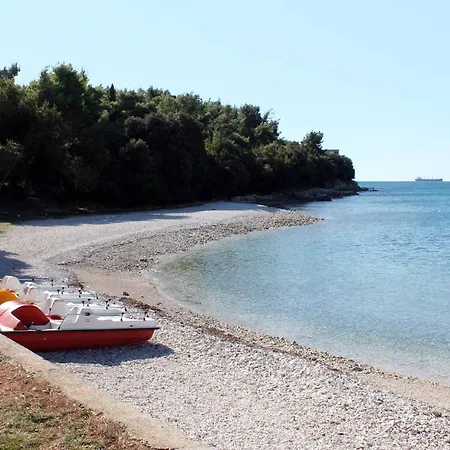 With A Parking Space - 7340 * بولا