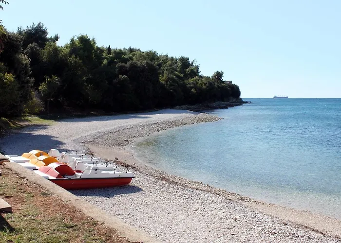 With A Parking Space - 7340 * Póla